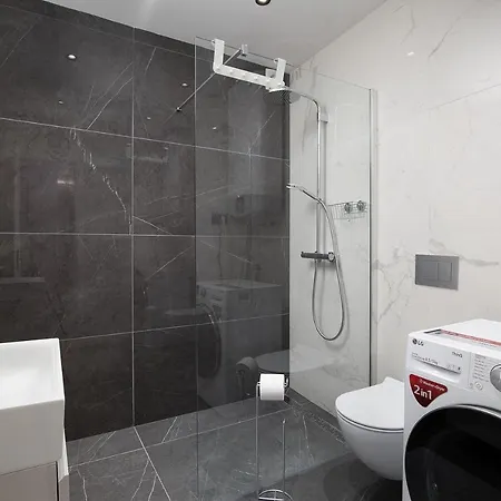 Sena Luxury