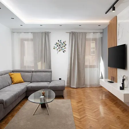 Sena Luxury