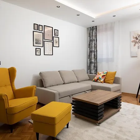 公寓 Sena Luxury 普拉