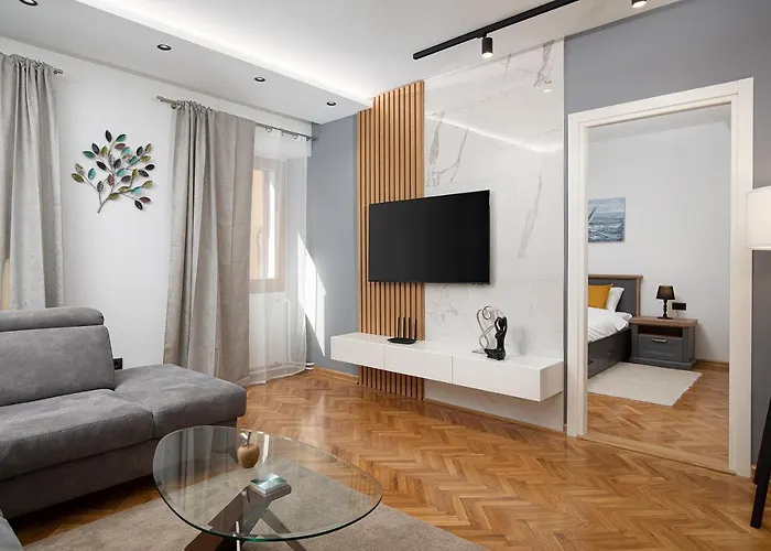 아파트 Sena Luxury *