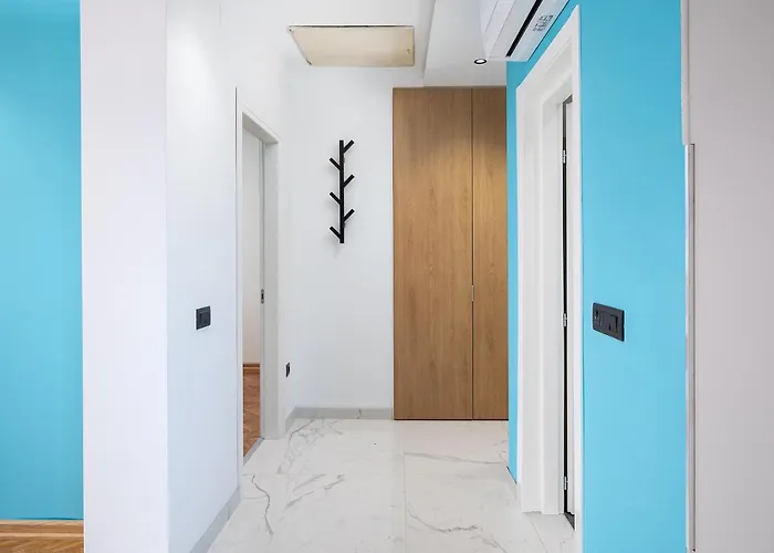 아파트 Sena Luxury 풀라